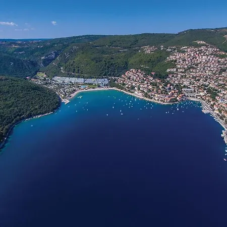 Apartment Gorgeous In With Wifi Labin (Istria)