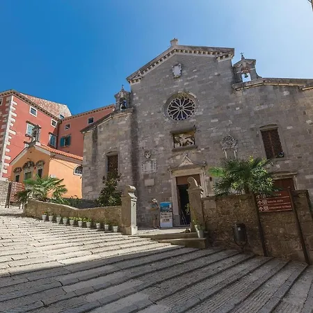 Gorgeous In With Wifi Labin (Istria)
